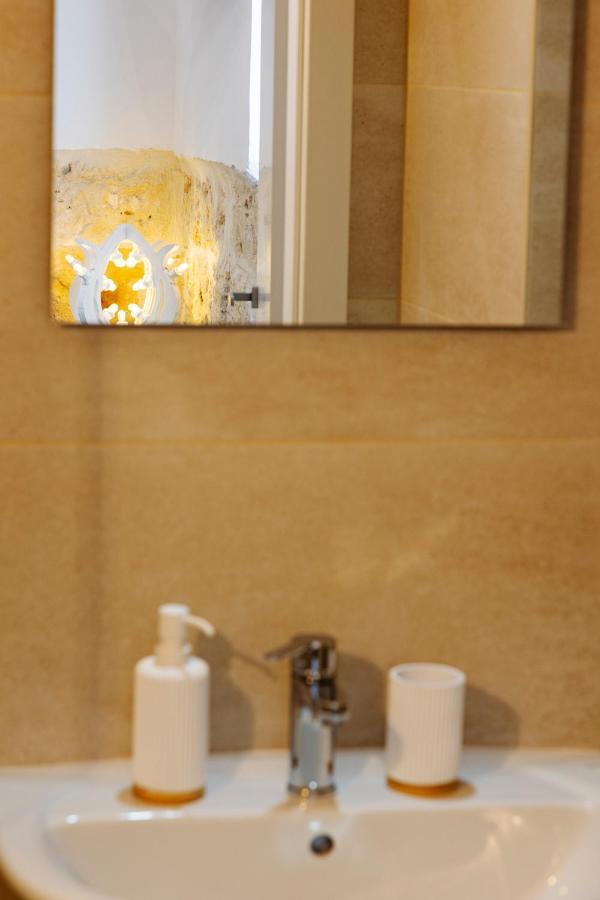 Apulian House Hotel Brindisi Exterior photo