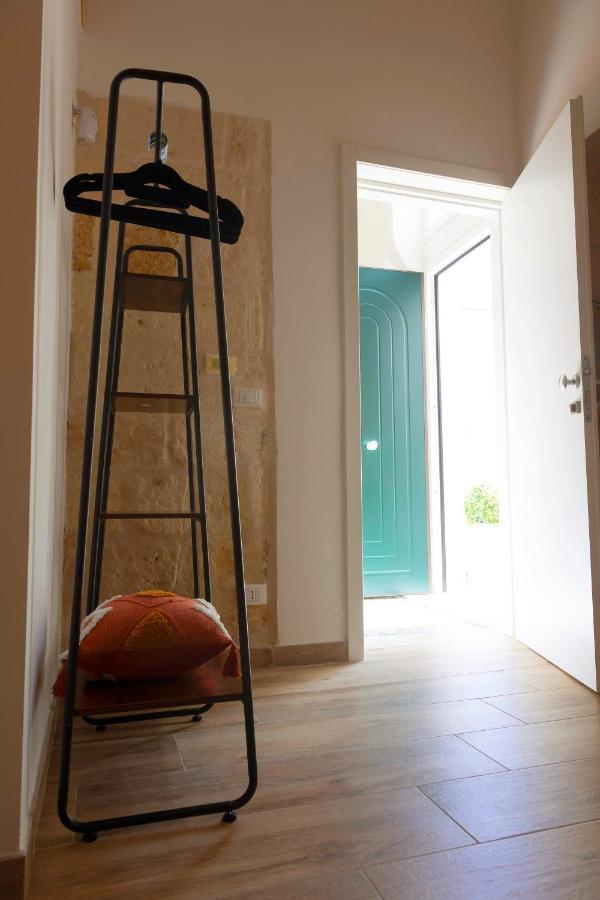 Apulian House Hotel Brindisi Exterior photo